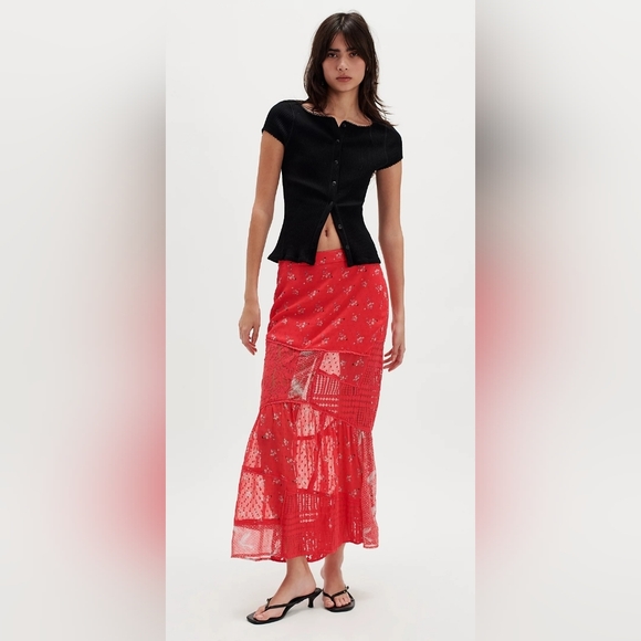 Free People Dresses & Skirts - Free People Daniella Lace Maxi Skirt In Poppy Red